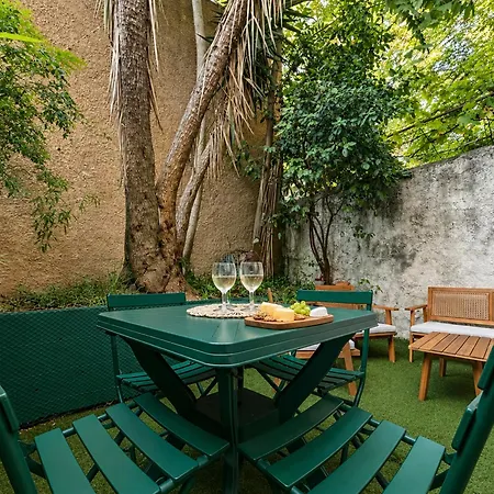 T2 Climatise Avec Jardin Prive A Centre * Τουλόν